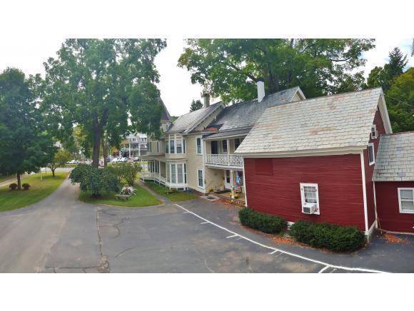 Bellows Falls Hugging Bear Inn المظهر الخارجي الصورة