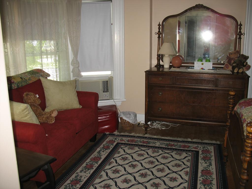 Bellows Falls Hugging Bear Inn المظهر الخارجي الصورة